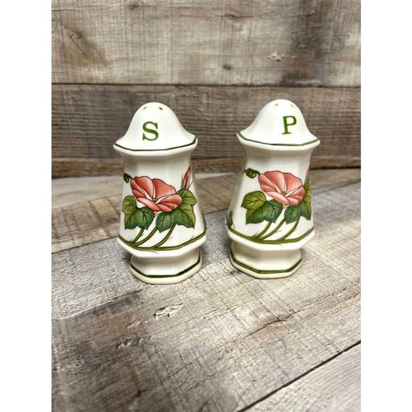 Vintage Villeroy & Boch Piccadilly Pink Morning Glories Salt and Pepper Shakers - Picture 1 of 8